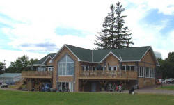 CouchGolf_big.jpg (52630 bytes)