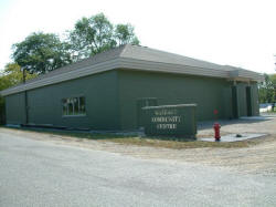 WashagoCommunityCentre.jpg (79543 bytes)